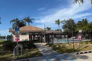 6130 36th Ln E, Bradenton, FL 34203 - Photo 41