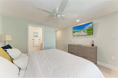 730 Fox Street, Longboat Key, FL 34228 - Photo 19