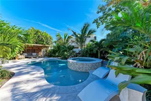 730 Fox St, Longboat Key, FL 34228 - Photo 3