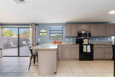 5211 Cedar Hammock Court, Sarasota, FL 34232 - Photo 11