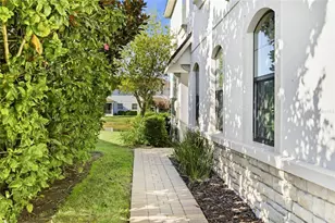 12204 Trailhead Dr, Bradenton, FL 34211 - Photo 9