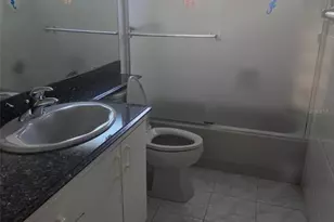 4547 Del Sol Blvd S, Sarasota, FL 34243 - Photo 5