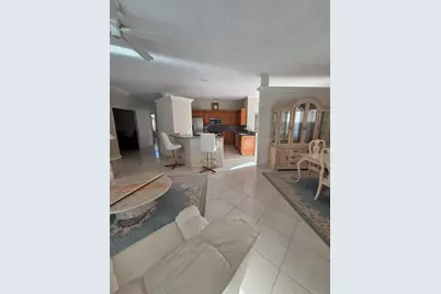 4547 Del Sol Boulevard S, Sarasota, FL 34243 - Photo 17