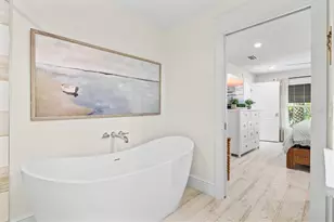 506 58th St, Holmes Beach, FL 34217 - Photo 41