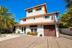 506 58th St, Holmes Beach, FL 34217 - Photo 1