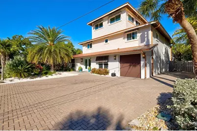 506 58th Street, Holmes Beach, FL 34217 - Photo 5