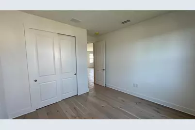 18515 Midsummer Place, Venice, FL 34293 - Photo 13