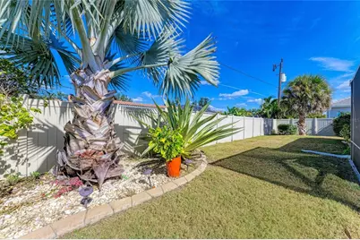 3368 Sheffield Circle, Sarasota, FL 34239 - Photo 35