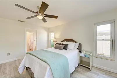 3368 Sheffield Circle, Sarasota, FL 34239 - Photo 21