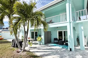 117 140th Ave E, Madeira Beach, FL 33708 - Photo 9