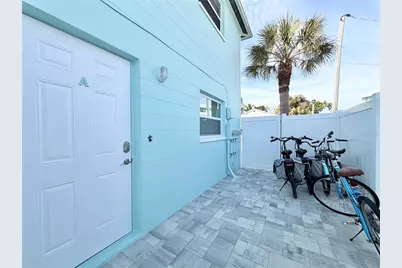 117 140th Avenue E, Madeira Beach, FL 33708 - Photo 15