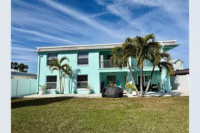 117 140th Avenue E, Madeira Beach, FL 33708 - Photo 7