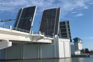 117 140th Ave E, Madeira Beach, FL 33708 - Photo 39