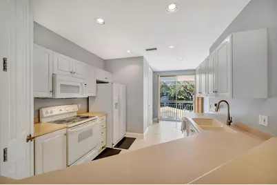 3608 54th Drive W #202, Bradenton, FL 34210 - Photo 17