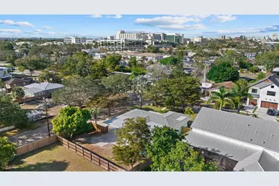 2104 Datura Street, Sarasota, FL 34239 - Photo 45