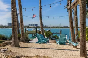 3440 Gulfmead Dr, Sarasota, FL 34242 - Photo 75