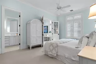 3440 Gulfmead Dr, Sarasota, FL 34242 - Photo 21