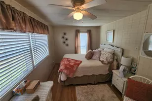 808 53rd Ave E, Bradenton, FL 34203 - Photo 23