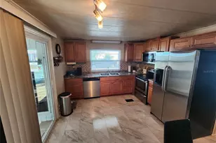 808 53rd Ave E, Bradenton, FL 34203 - Photo 7