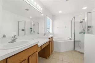 8222 Haven Harbour Way, Bradenton, FL 34212 - Photo 19