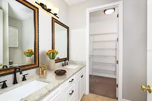 2442 Hively St, Sarasota, FL 34231 - Photo 23