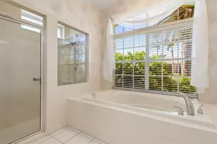 8468 Woodbriar Dr, Sarasota, FL 34238 - Photo 23