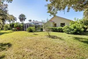 8468 Woodbriar Dr, Sarasota, FL 34238 - Photo 35