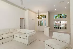 8468 Woodbriar Dr, Sarasota, FL 34238 - Photo 7