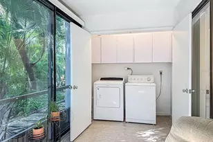 1623 Pelican Cove Rd, Sarasota, FL 34231 - Photo 33