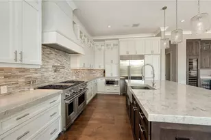 590 Birdie Ln, Longboat Key, FL 34228 - Photo 13