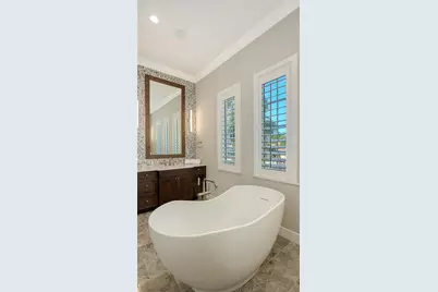 590 Birdie Lane, Longboat Key, FL 34228 - Photo 27