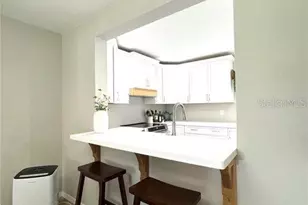 3148 Ringwood Meadow, Sarasota, FL 34235 - Photo 17