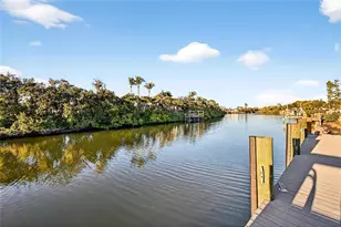 5424 America Dr, Sarasota, FL 34231 - Photo 5