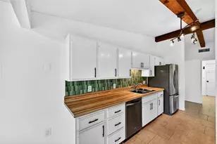 5424 America Dr, Sarasota, FL 34231 - Photo 19