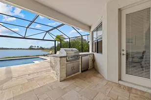 17610 Polo Trl, Lakewood Ranch, FL 34211 - Photo 3