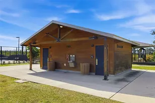 3565 74th Ave Circle E, Sarasota, FL 34243 - Photo 57