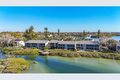 1511 Pelican Point Drive #BA180, Sarasota, FL 34231 - Photo 37