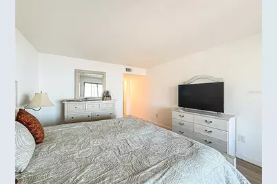 1511 Pelican Point Drive #BA180, Sarasota, FL 34231 - Photo 21