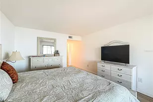 1511 Pelican Point Dr, Sarasota, FL 34231 - Photo 21