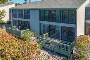 1511 Pelican Point Dr, Sarasota, FL 34231 - Photo 31