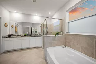 17571 Cantarina Cove, Bradenton, FL 34211 - Photo 23