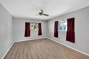 536 Pangola Dr, North Fort Myers, FL 33903 - Photo 17