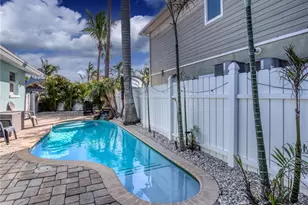 3604 Gulf Dr, Holmes Beach, FL 34217 - Photo 5