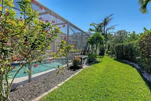 8544 Park Shore Ln, Sarasota, FL 34238 - Photo 45