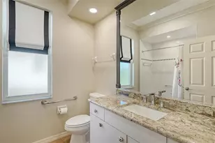 8544 Park Shore Ln, Sarasota, FL 34238 - Photo 31