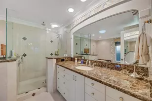 4859 Greencroft Rd, Sarasota, FL 34235 - Photo 13