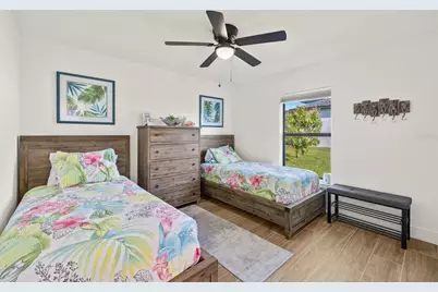 25 NW 14th Avenue, Cape Coral, FL 33993 - Photo 21