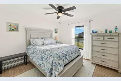 25 NW 14th Avenue, Cape Coral, FL 33993 - Photo 23