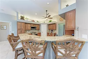 4465 McIntosh Lake Ave, Sarasota, FL 34233 - Photo 17