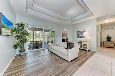 4465 McIntosh Lake Avenue, Sarasota, FL 34233 - Photo 7
